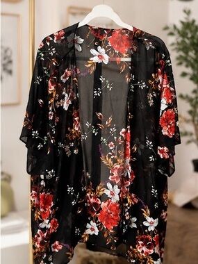 Gomorn Black Floral Sheer Kimono | Size Large | Boho Beach Cover-Up | Open Front